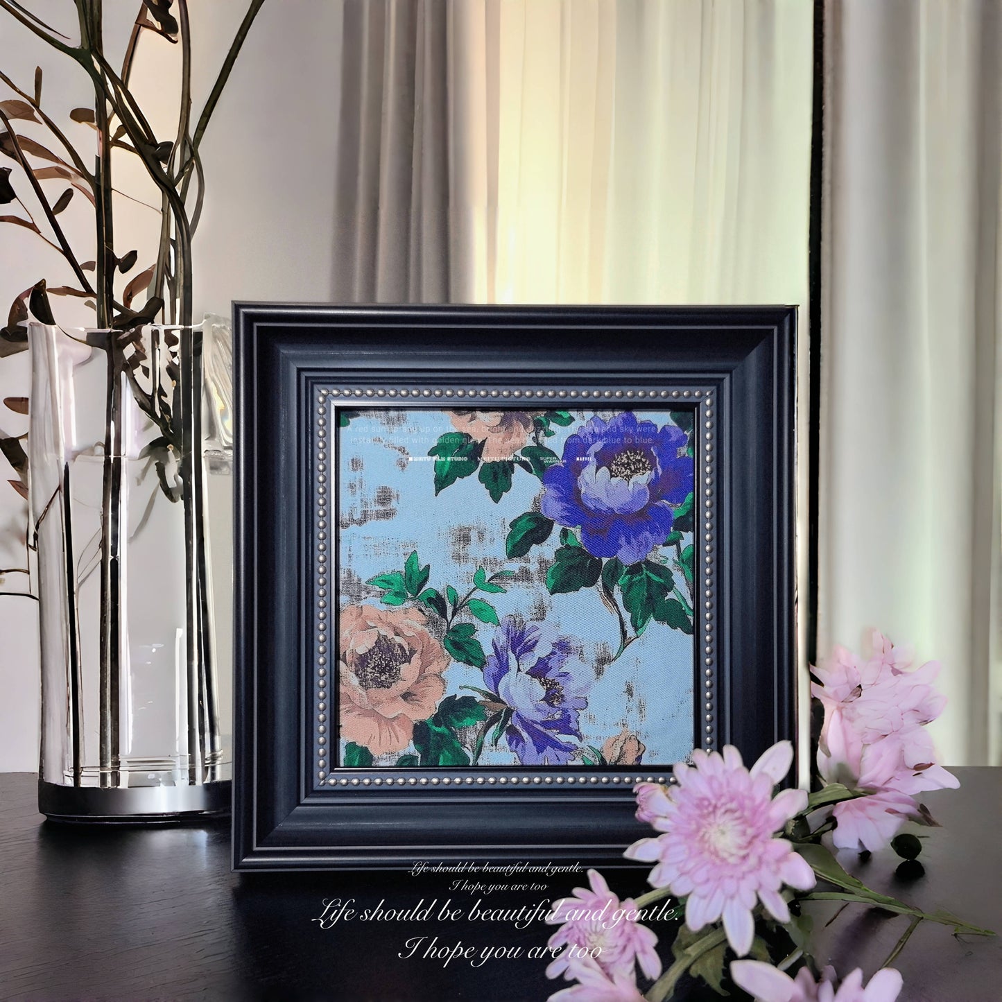 Antique Bloom – Elegant Silk Wall Art (20×20cm / 8×8 in)