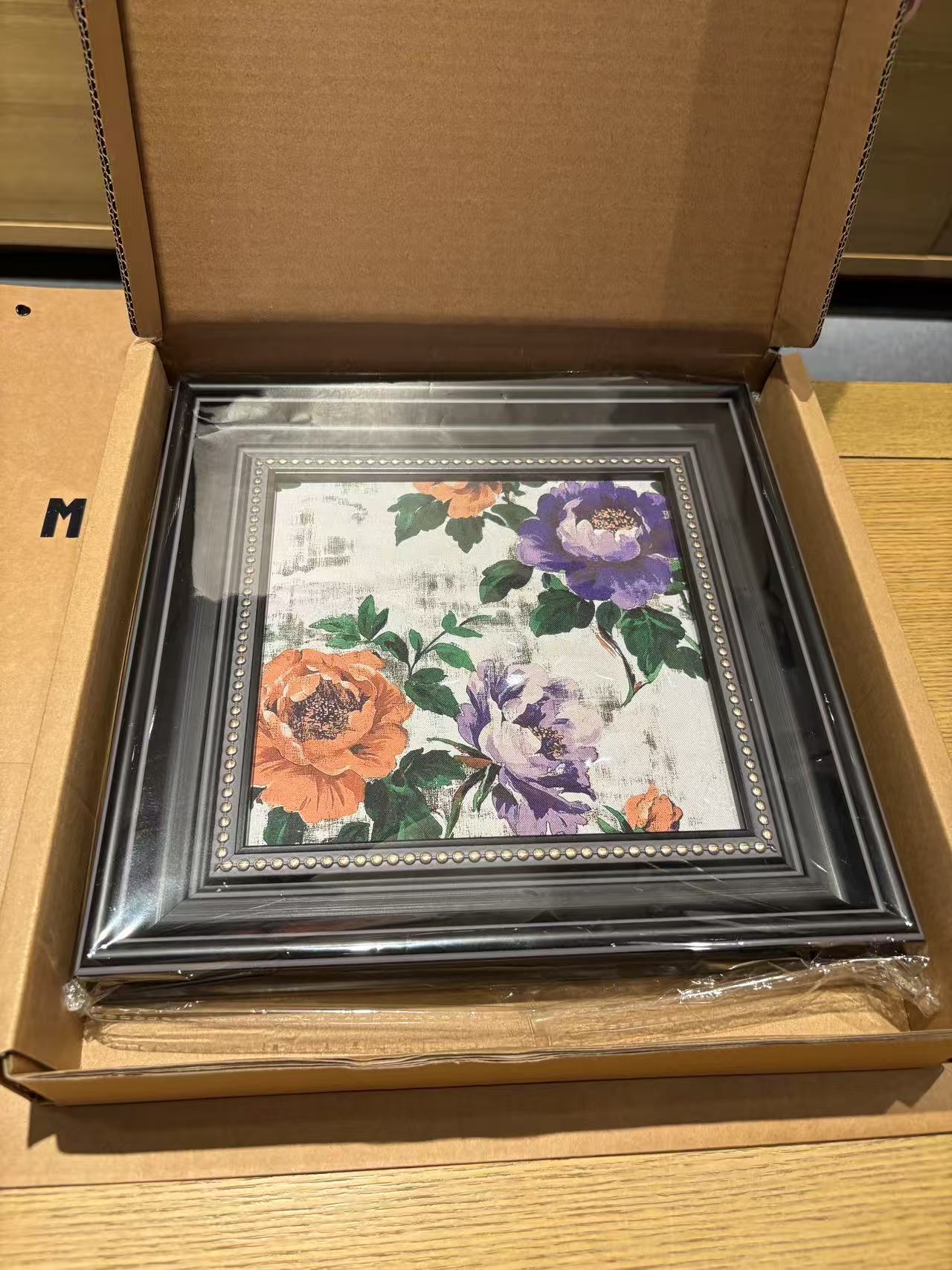 Antique Bloom – Elegant Silk Wall Art (20×20cm / 8×8 in)