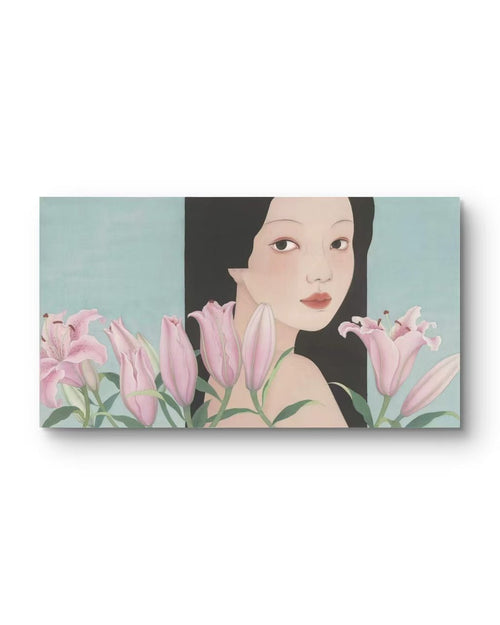 Backward Glance - Ink and Color on Silk 14.2'' × 23.6'' | Chinese Original Painting | Magic Bear Art